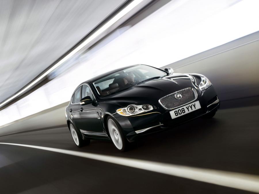  Jaguar XF 2008 года  (фото 107 из 175)